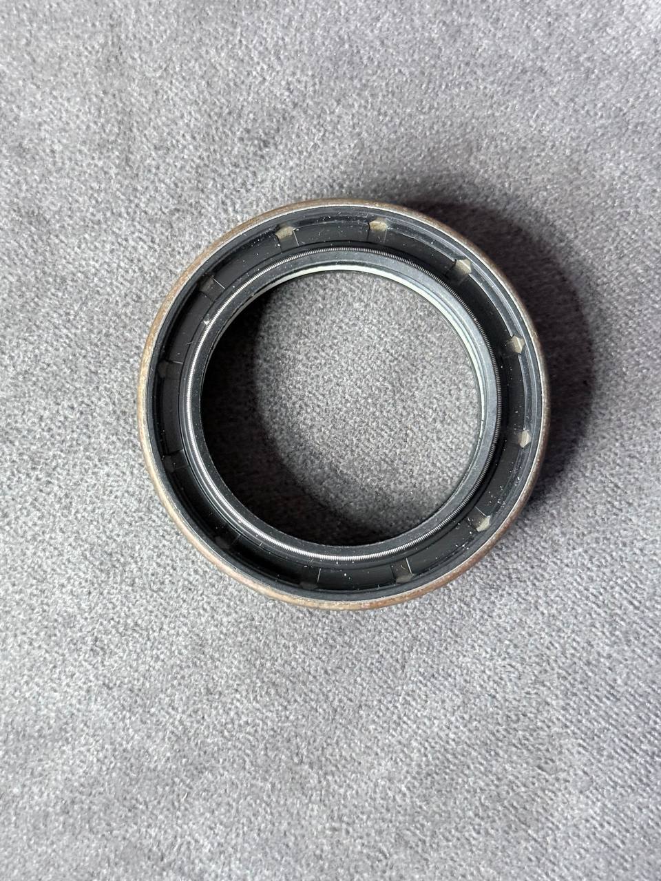 87397905-salnik-52-mm-id-x-72-mm-od-x-16-mm.jpg